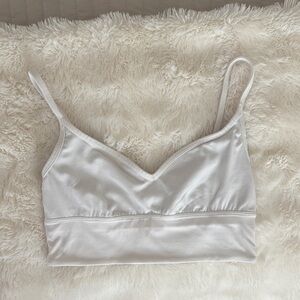 Lululemon v-neck bra, bone